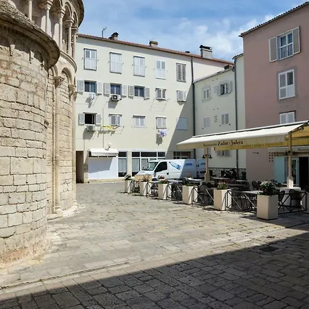 Pensjonat Crisogono 4*